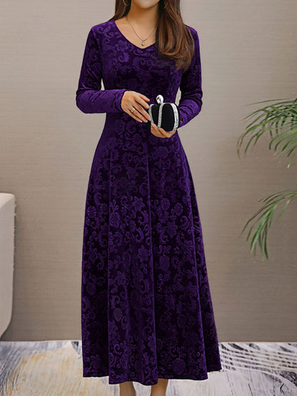 Elegant Velvet Maxi Dress for Women with V Neck Elbow Sleeve Flowing Fall Wedding Guest Style