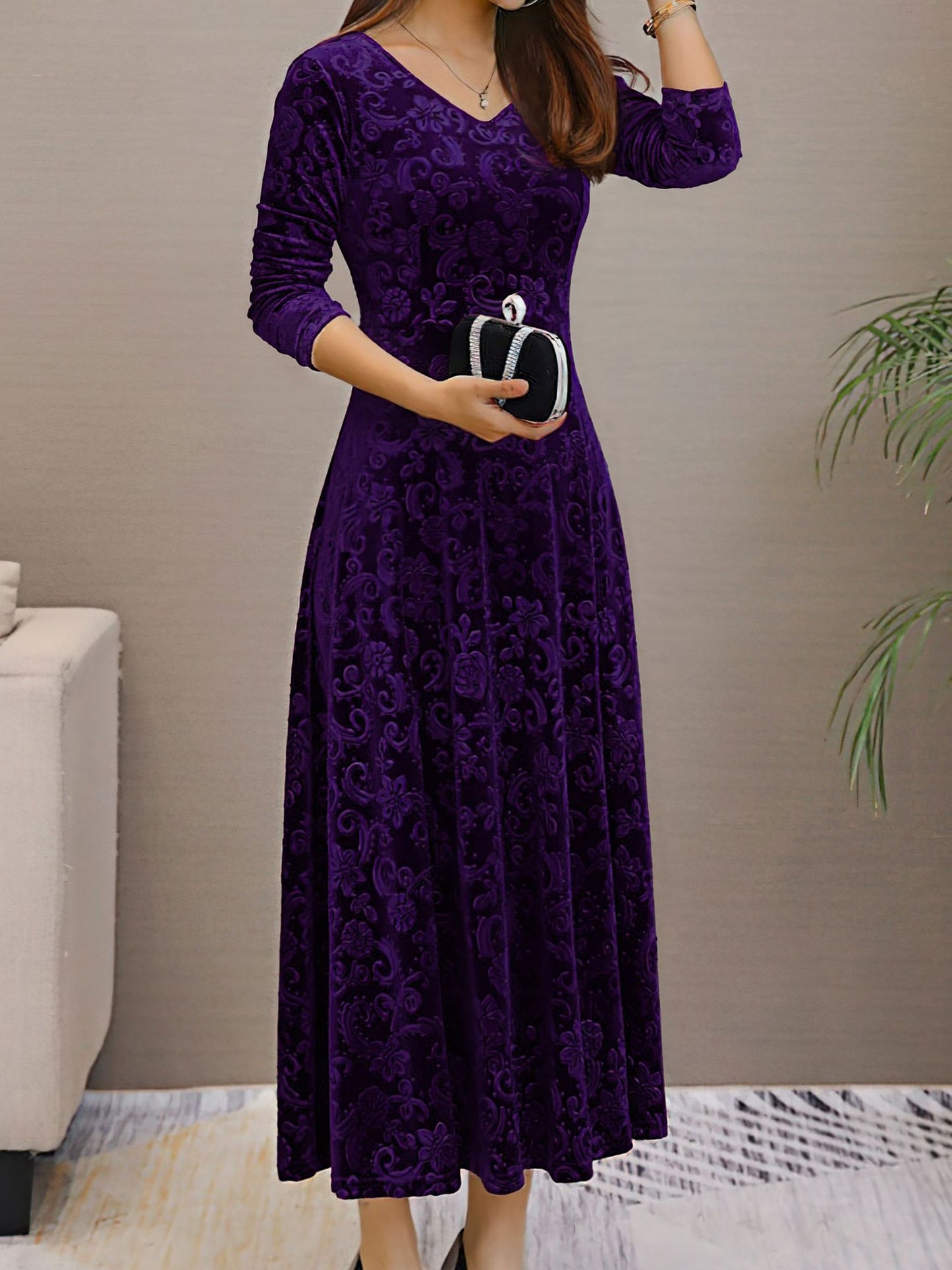 Elegant Velvet Maxi Dress for Women with V Neck Elbow Sleeve Flowing Fall Wedding Guest Style