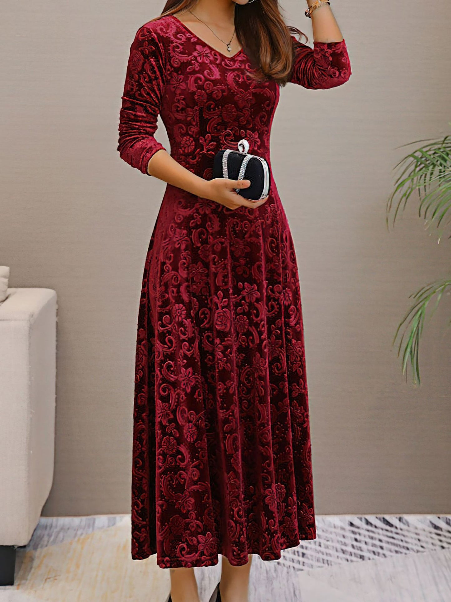 Elegant Velvet Maxi Dress for Women with V Neck Elbow Sleeve Flowing Fall Wedding Guest Style