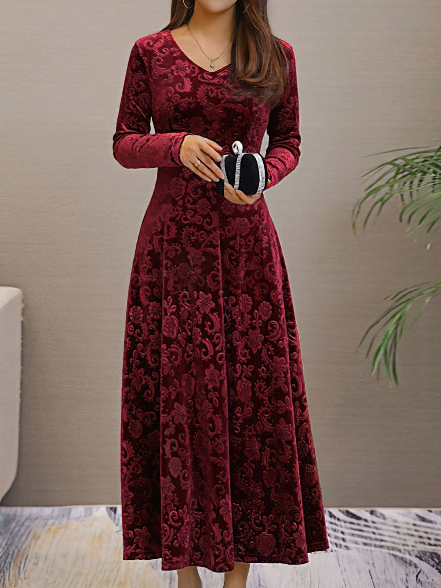 Elegant Velvet Maxi Dress for Women with V Neck Elbow Sleeve Flowing Fall Wedding Guest Style