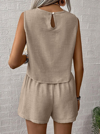 Effortless Linen Two Piece Set for Women with Sleeveless Top Shorts Style