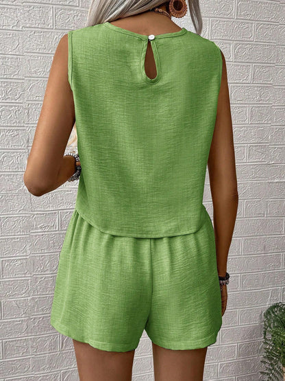 Effortless Linen Two Piece Set for Women with Sleeveless Top Shorts Style