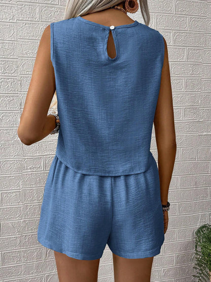 Effortless Linen Two Piece Set for Women with Sleeveless Top Shorts Style