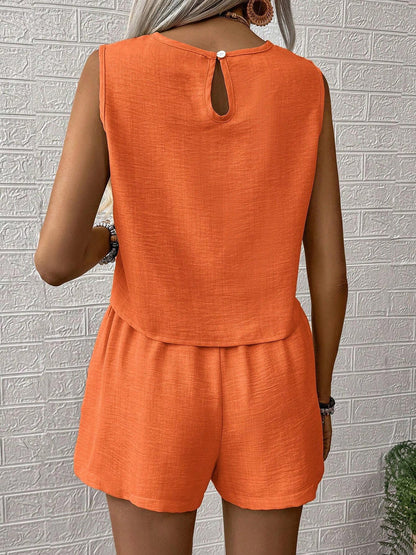 Effortless Linen Two Piece Set for Women with Sleeveless Top Shorts Style
