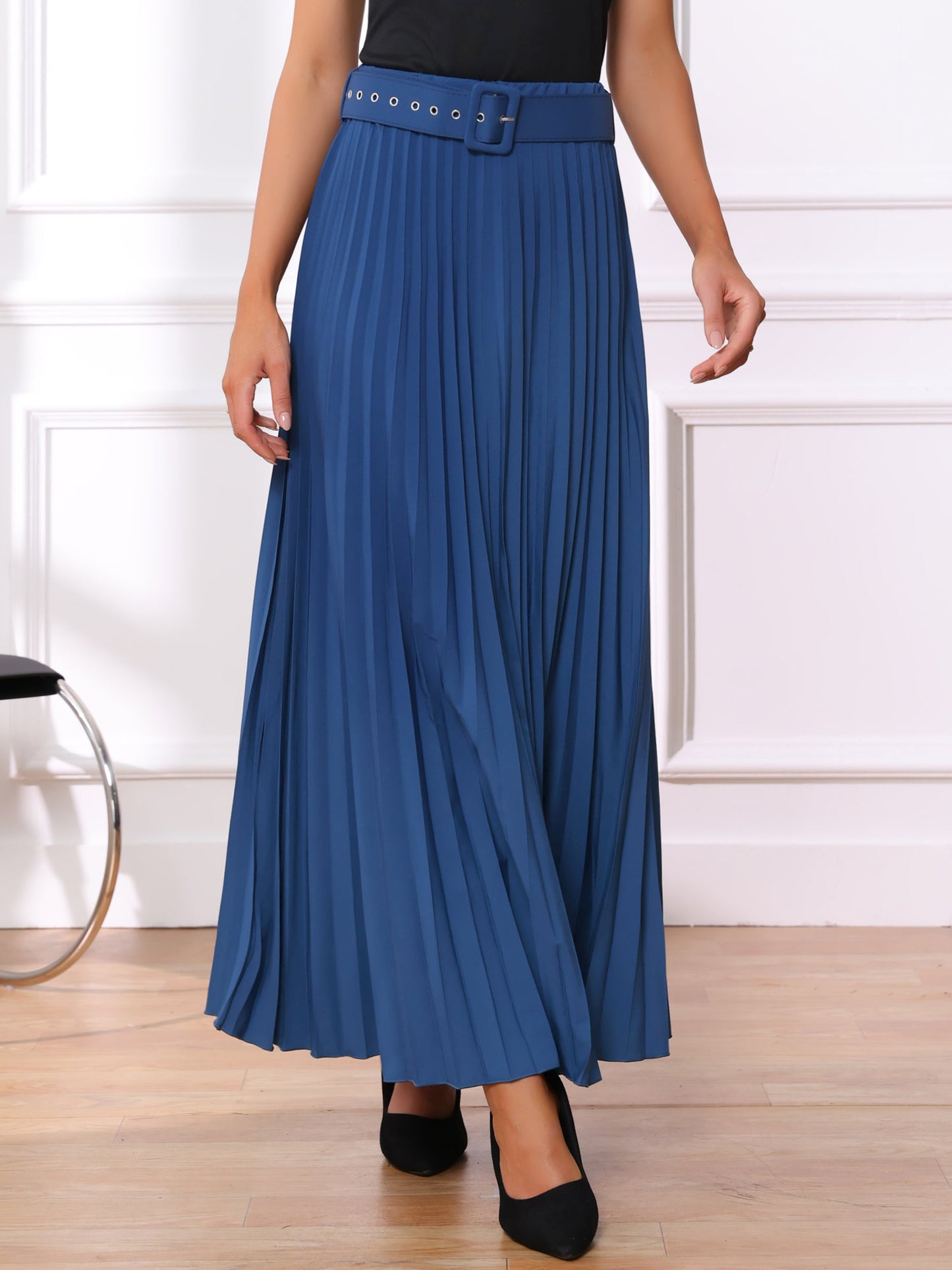 Elegant Pleated Maxi Skirt for Women with High Waist Flowing Style