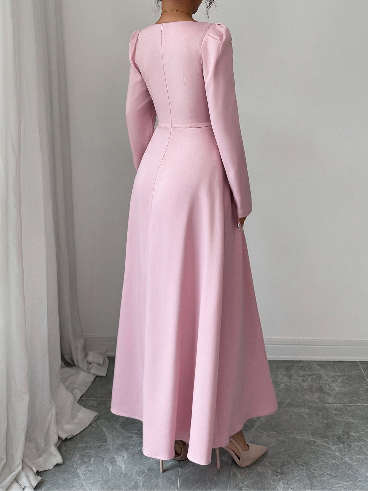 Elegant Mother of the Bride Pink Maxi Dress for Women with Square Neck Pleated Skirt