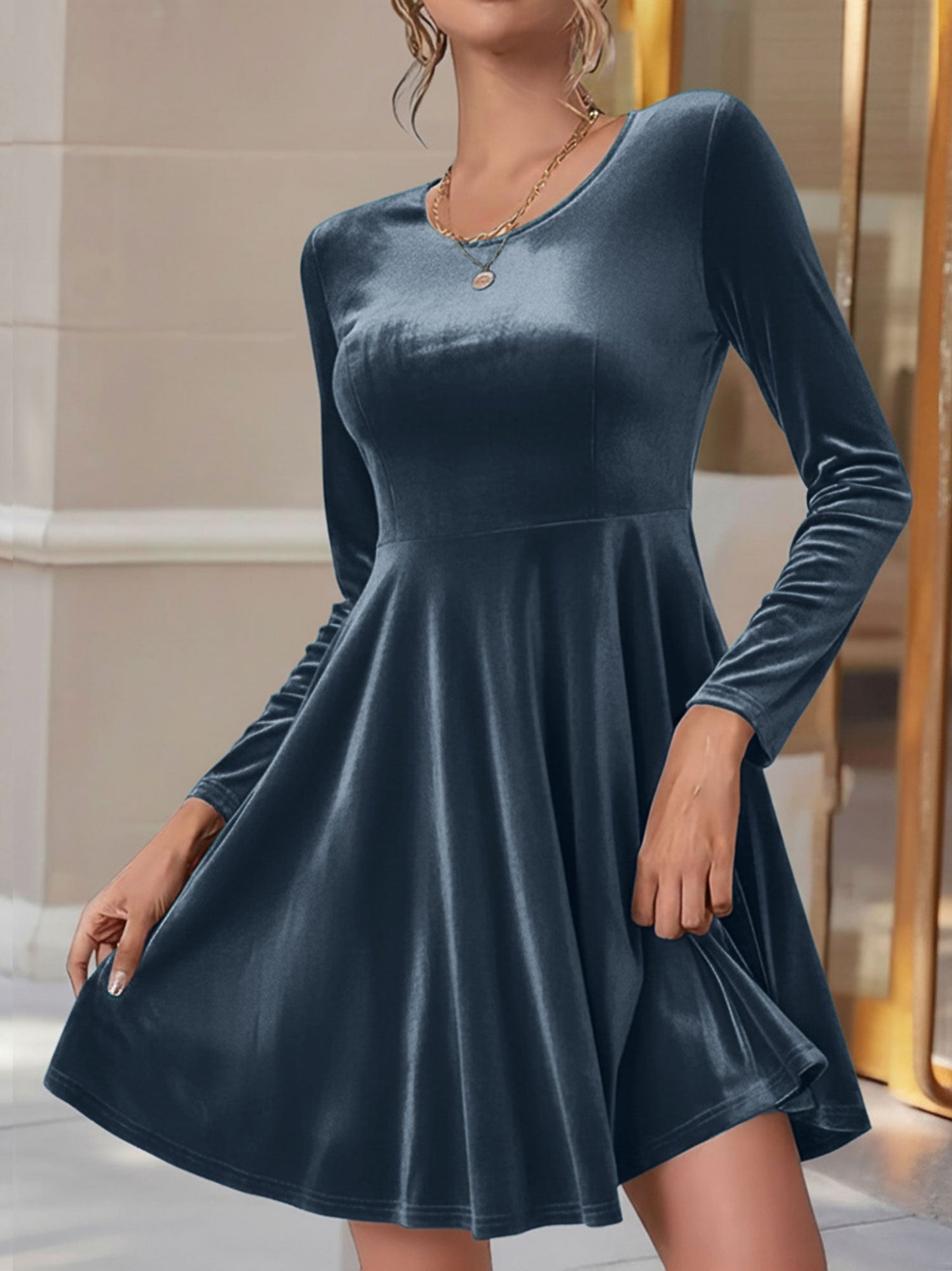 Elegant Velvet Mini Dress for Women with Round Neck Long Sleeve Flared A Line Autumn Wedding Guest Style