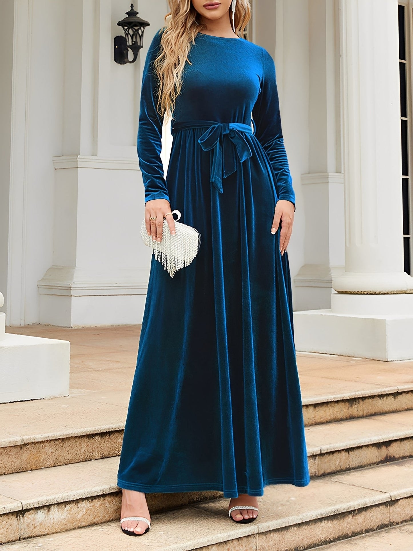 Elegant Velvet Maxi Dress for Women with Round Neck Long Sleeve Belted Flowing Autumn Wedding Guest Style