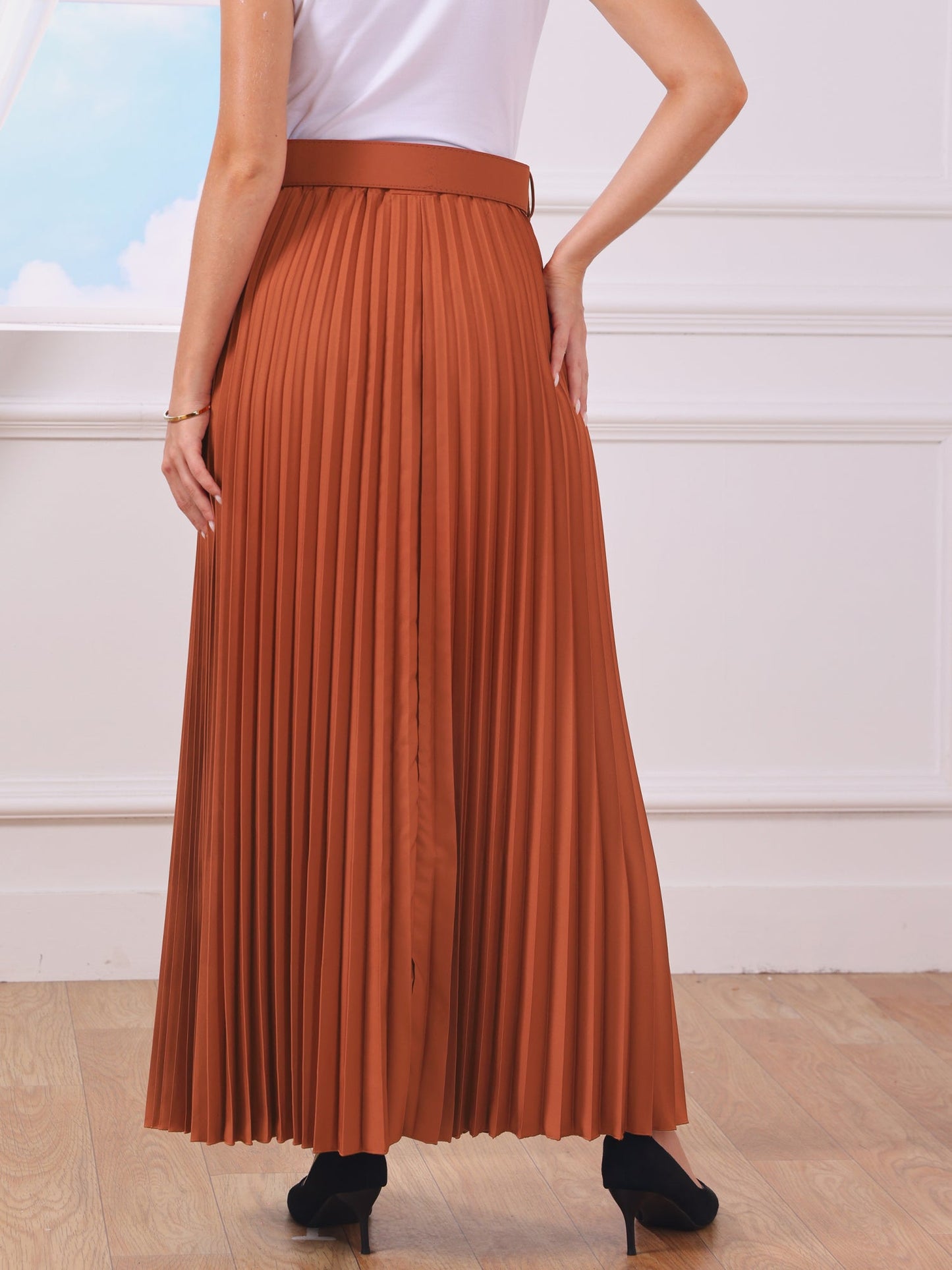 Elegant Pleated Maxi Skirt for Women with High Waist Flowing Style