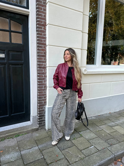 Effortless Leather Jacket for Women with Ribbed Collar Long Sleeve Zip Front Bomber Style