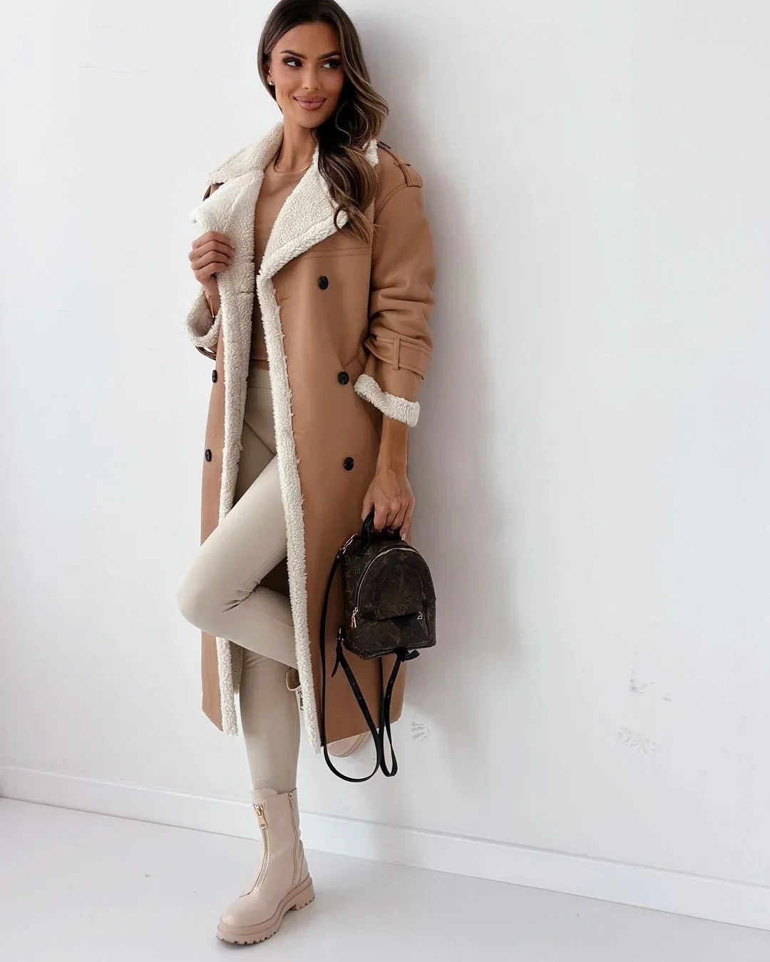 Cozy Trench Coat for Women with Notched Lapel Long Sleeve Double Breasted Faux Fur Lined Warm Style