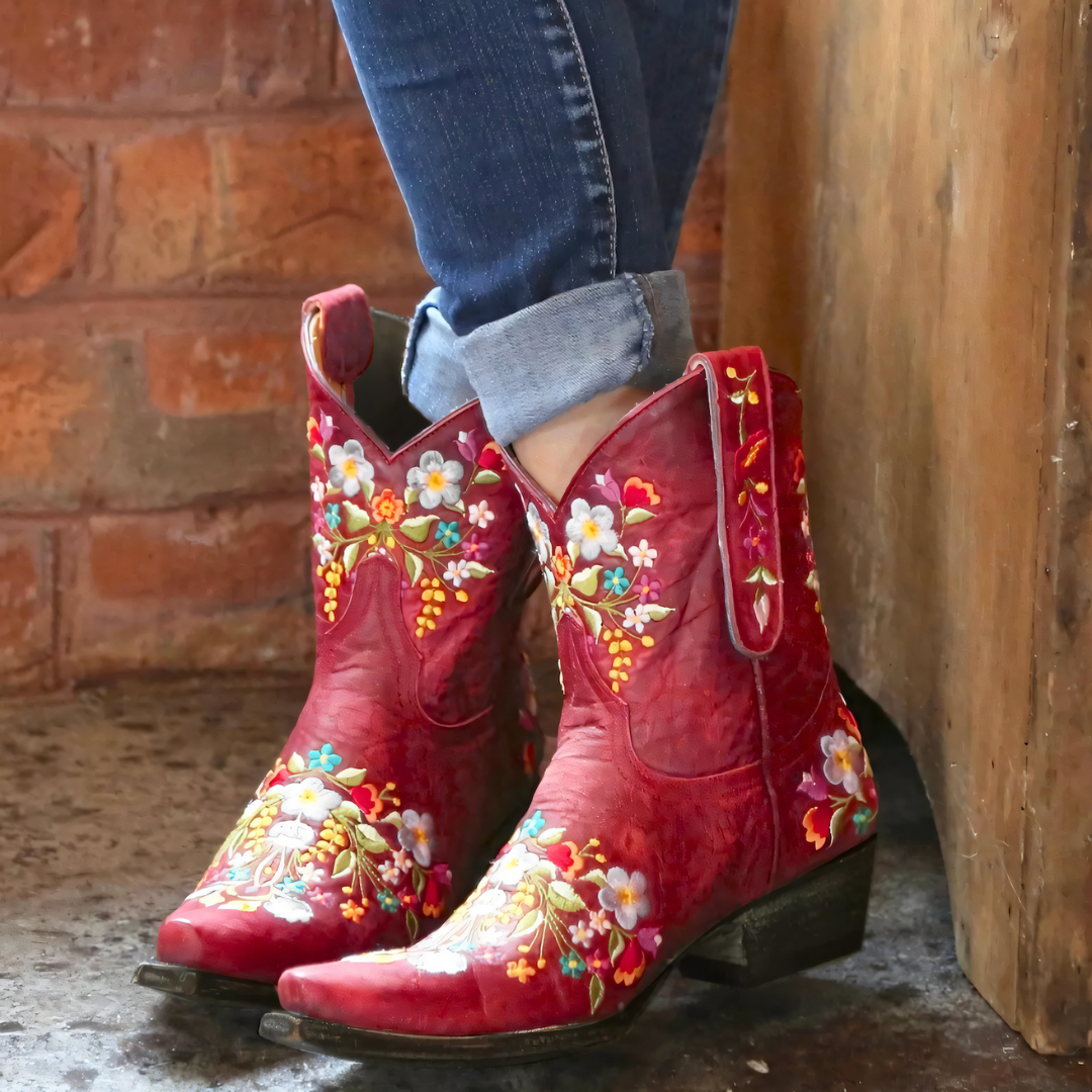 Stylish Red Floral Embroidered Cowgirl Boots for Women with Pointed Toe Block Heel Western Style