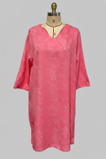 Elegant Midi Dress for Women with Floral Lace V-Neckline Evening Gown Style