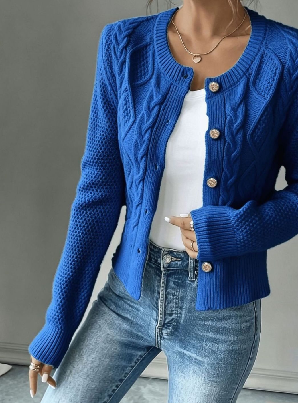Chic Cropped Cardigan for Women with Round Neck Long Sleeve Cable Knit Gold Button Style