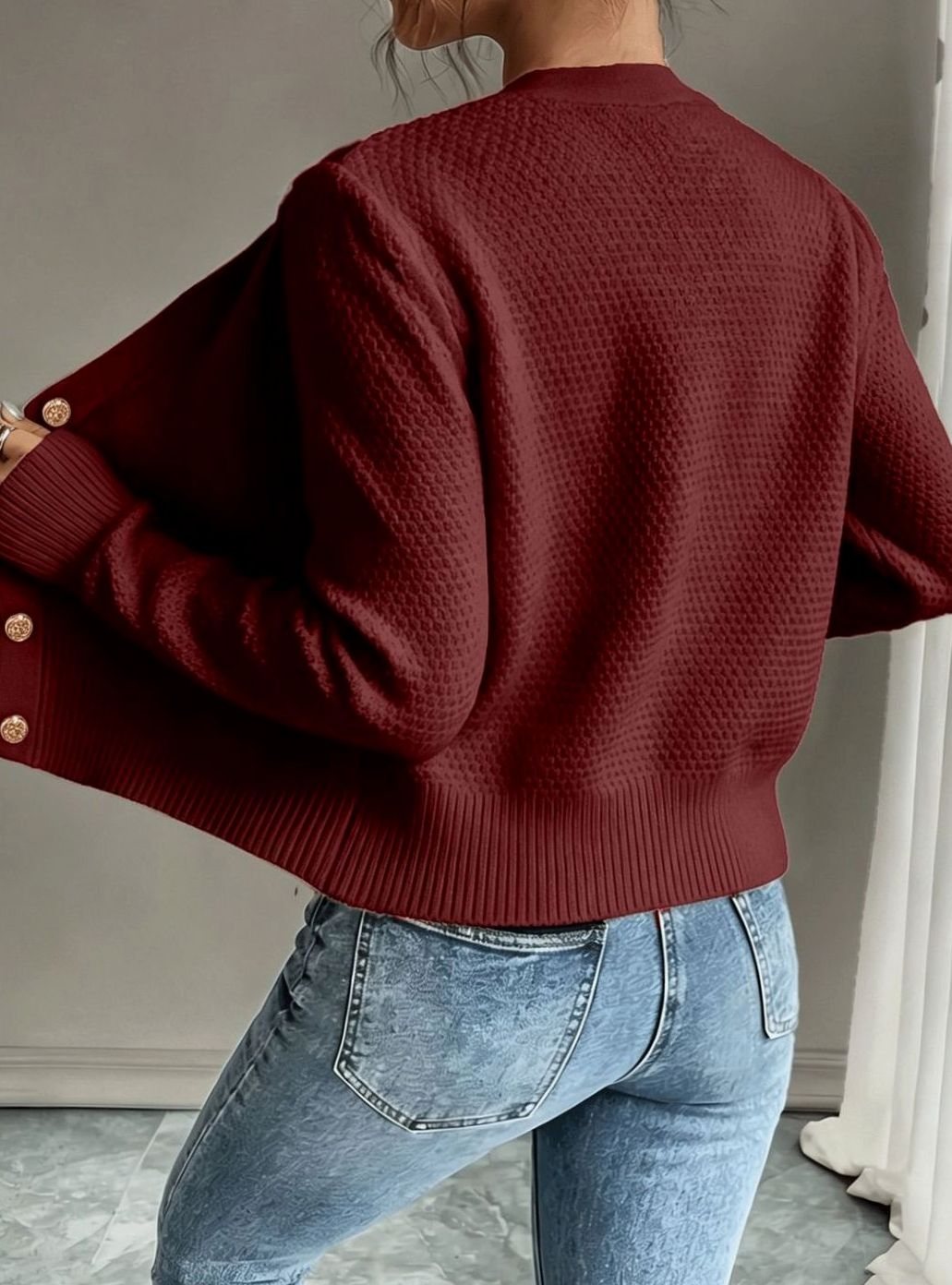 Chic Cropped Cardigan for Women with Round Neck Long Sleeve Cable Knit Gold Button Style