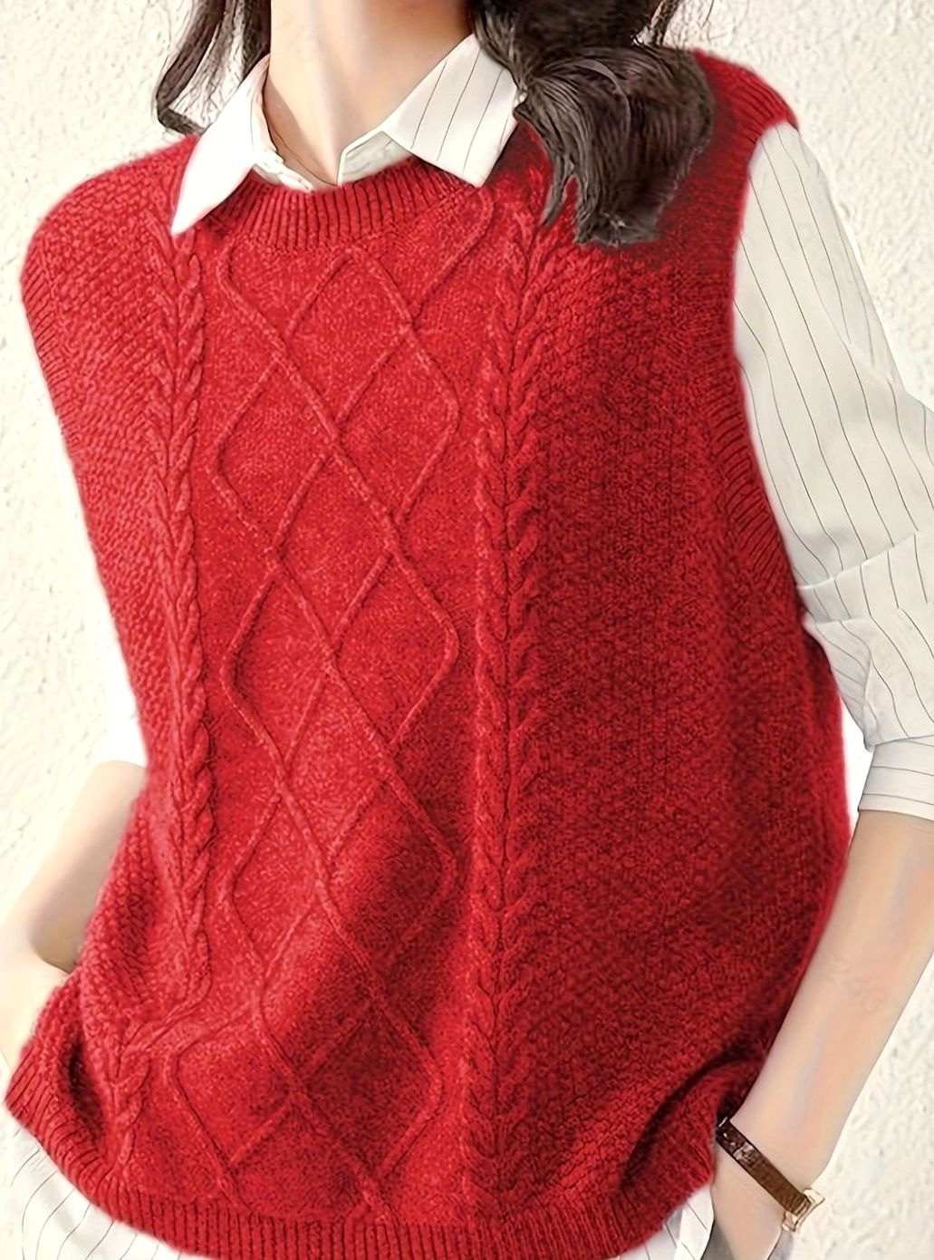 Cozy Cable Knit Sweater Vest for Women with Crew Neck Sleeveless Argyle Relaxed Style