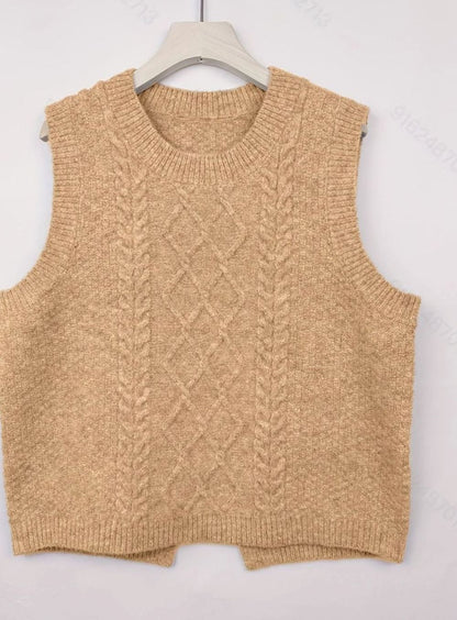 Cozy Cable Knit Sweater Vest for Women with Crew Neck Sleeveless Argyle Relaxed Style