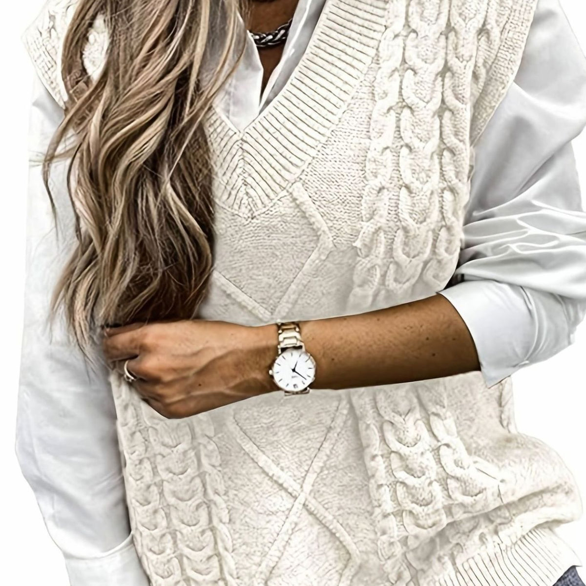 Cozy Cable Knit Sweater Vest for Women with V Neck Sleeveless Relaxed Oversized Style