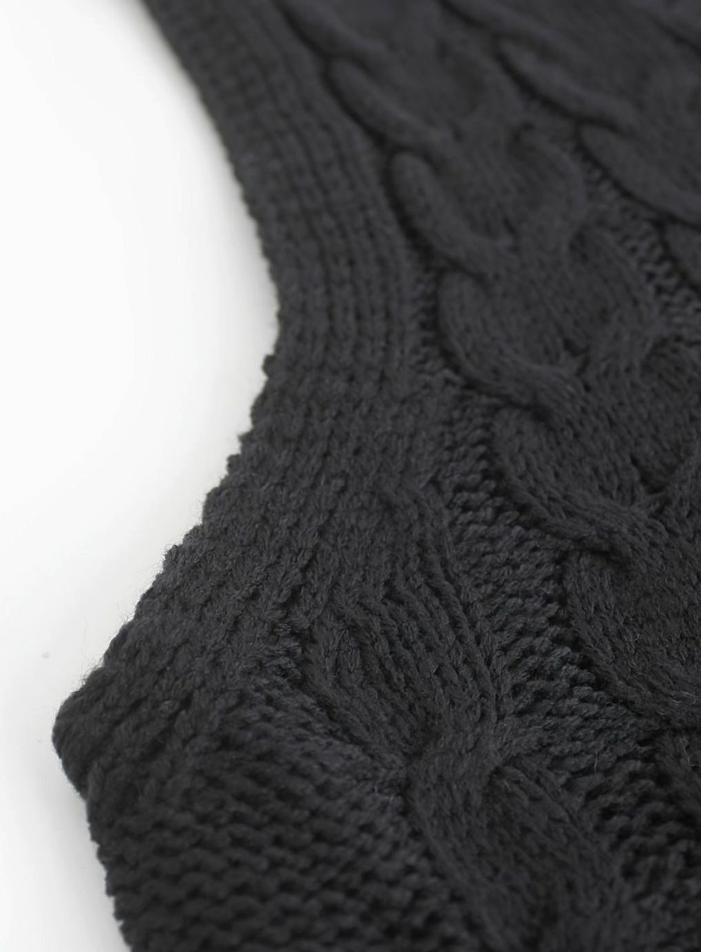 Cozy Cable Knit Sweater Vest for Women with V Neck Sleeveless Relaxed Oversized Style