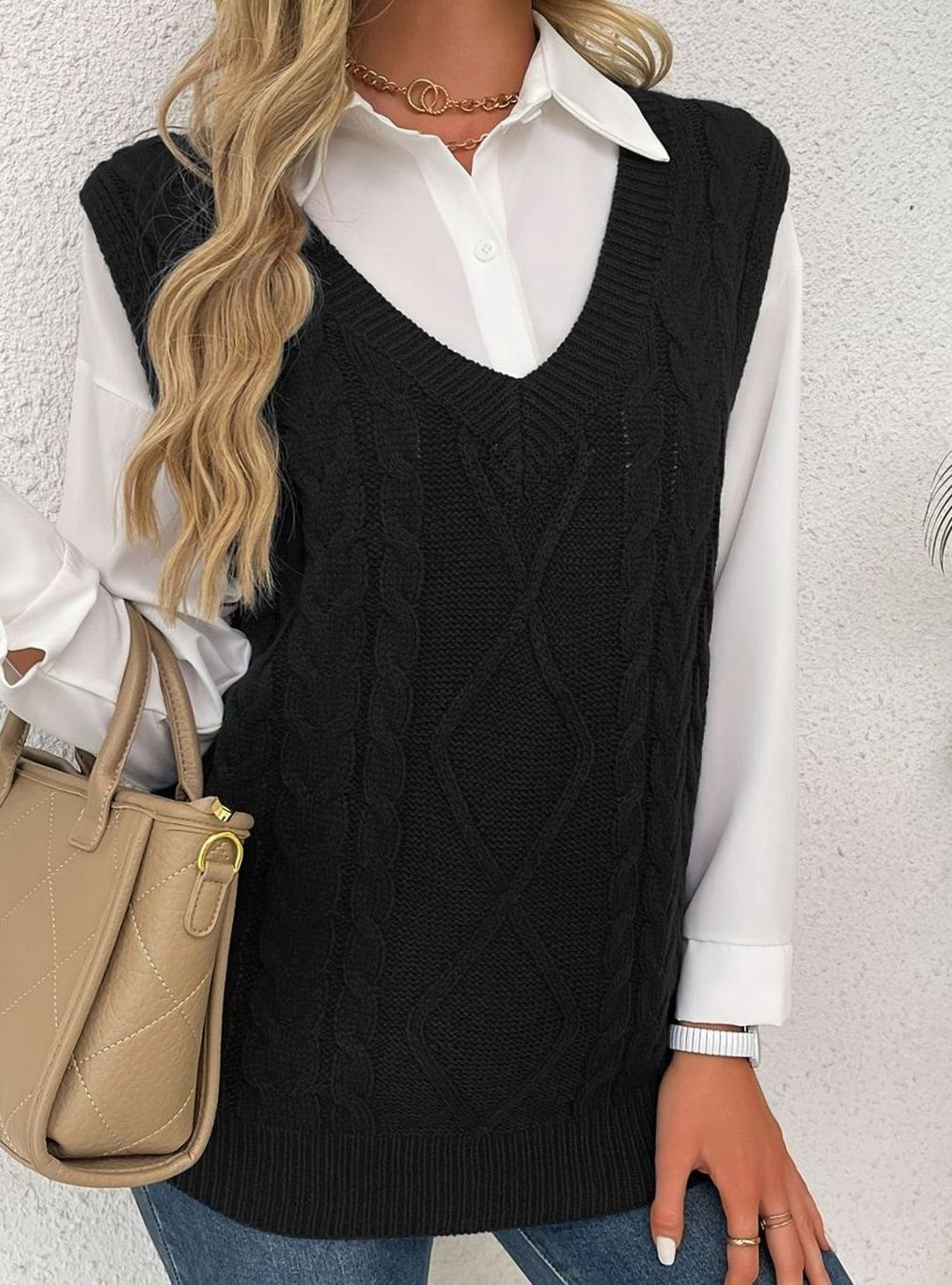 Cozy Cable Knit Sweater Vest for Women with V Neck Sleeveless Relaxed Oversized Style