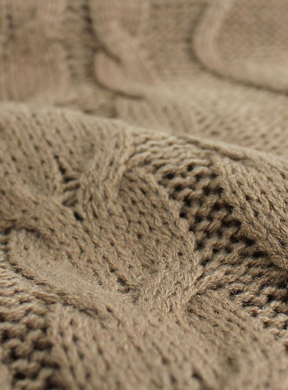 Cozy Cable Knit Sweater Vest for Women with V Neck Sleeveless Relaxed Oversized Style