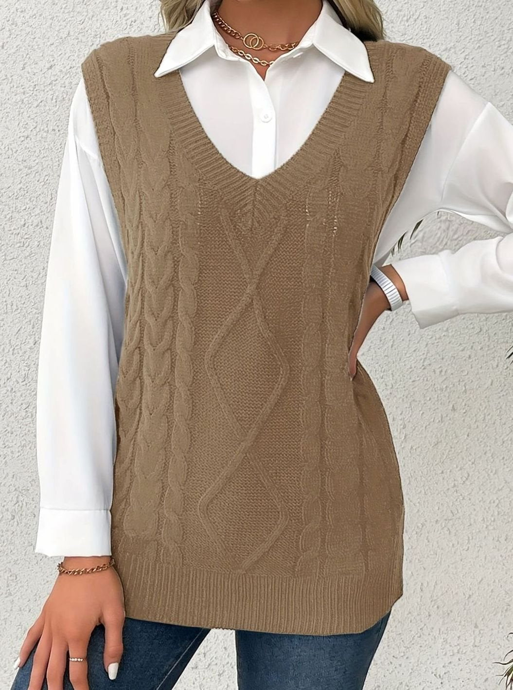 Cozy Cable Knit Sweater Vest for Women with V Neck Sleeveless Relaxed Oversized Style