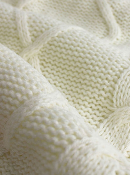 Cozy Cable Knit Sweater Vest for Women with V Neck Sleeveless Relaxed Oversized Style