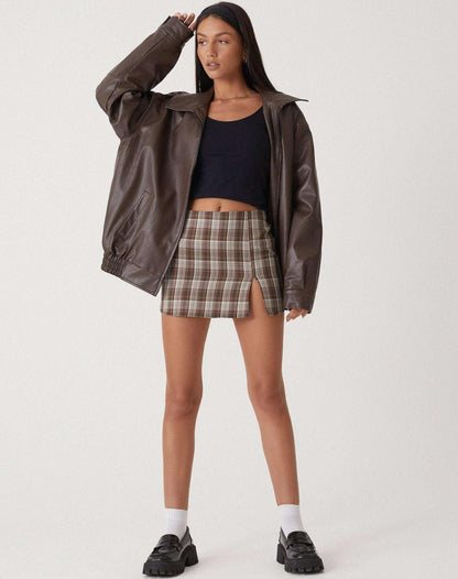 Effortless Faux Leather Jacket for Women with Collared Long Sleeve Oversized Relaxed Style