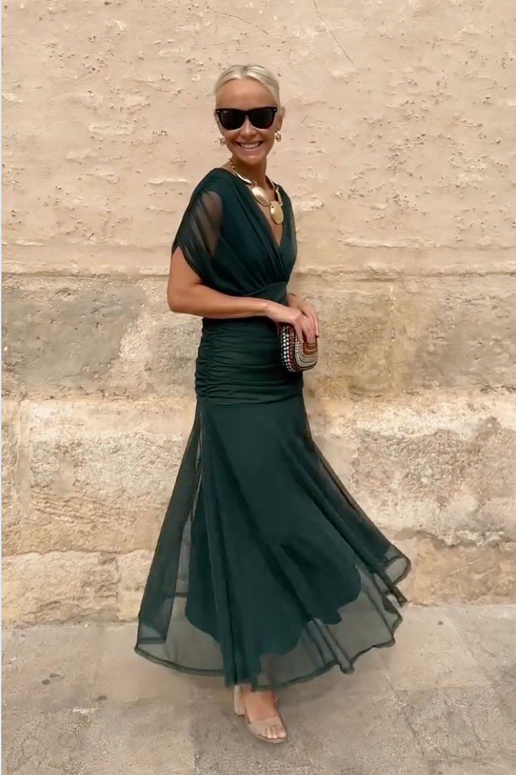 Elegant Wedding Guest Dress for Women with V Neck Short Sleeve Flowing Maxi Formal Style