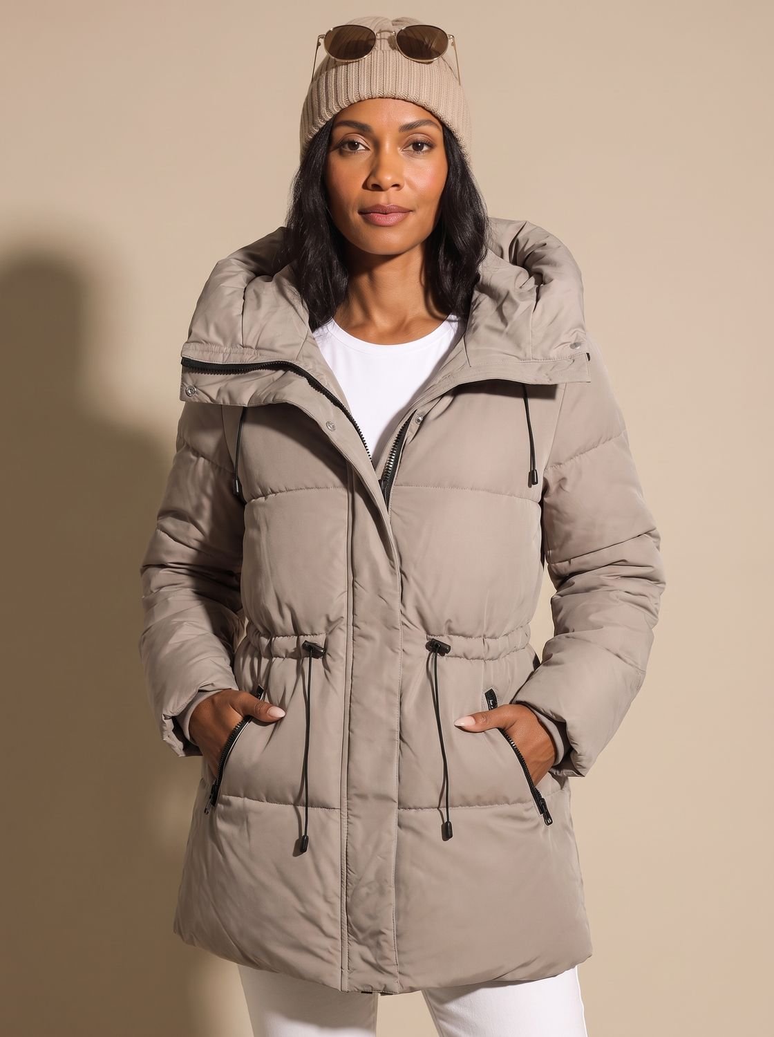 Cozy Fitted Puffer Jacket for Women with Faux Fur Hood Long Sleeve Quilted Zip Winter Style