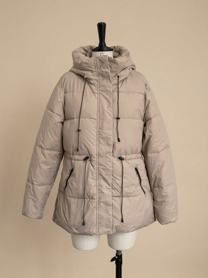 Cozy Fitted Puffer Jacket for Women with Faux Fur Hood Long Sleeve Quilted Zip Winter Style