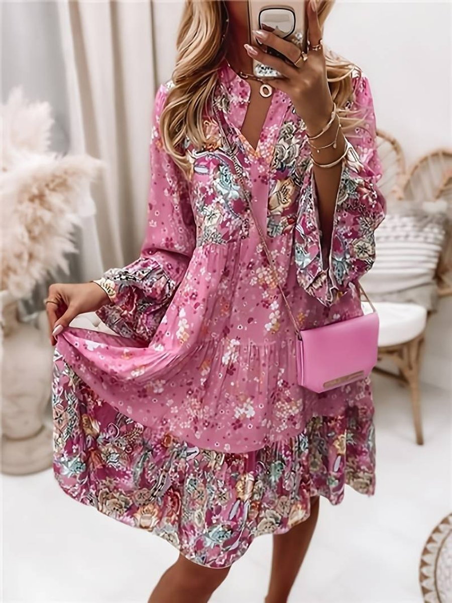 Effortless Pink Dress for Women with Floral V Neck Bell Sleeve Tiered Ruffle Boho Style