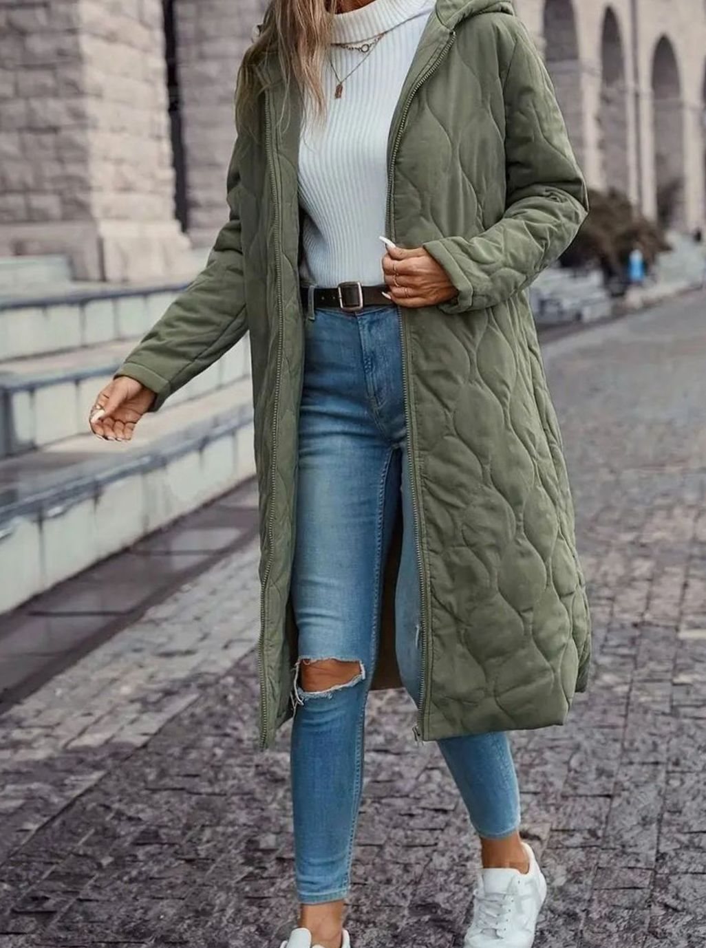Cozy Green Quilted Coat for Women with Hooded Collar Long Sleeve Button Front Longline Winter Style