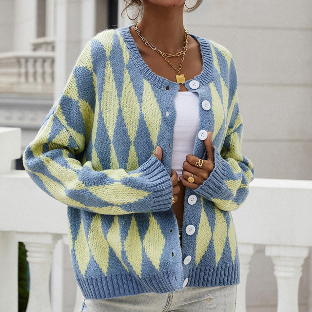 Cozy Knit Cardigan for Women with Round Neck Long Sleeve Diamond Pattern Button Front Style