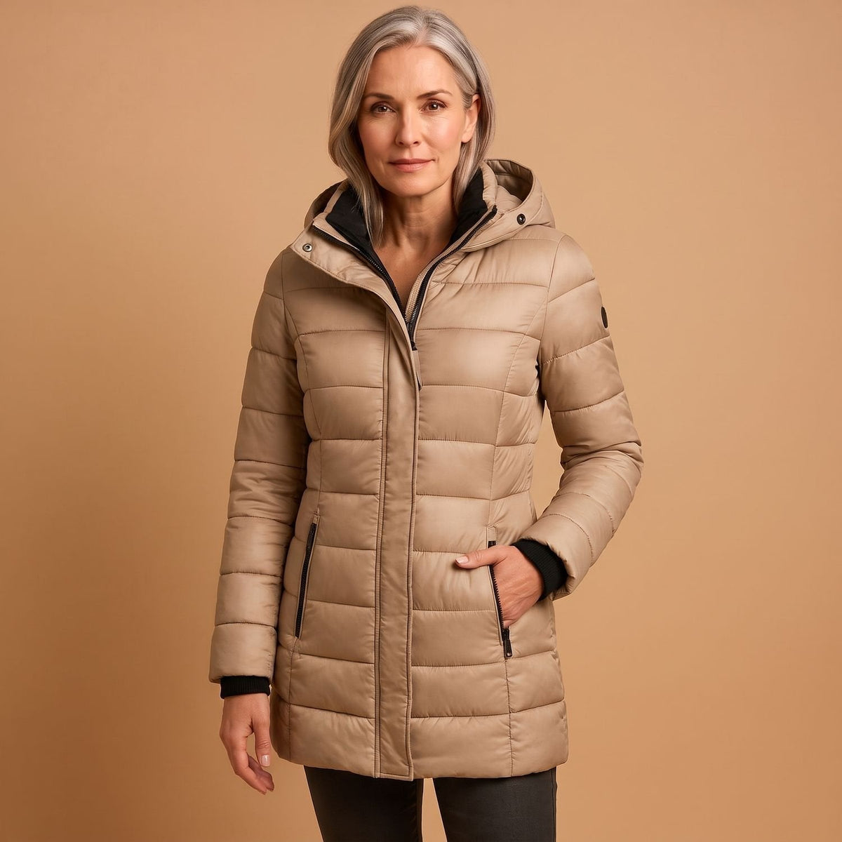 Cozy Black Puffer Jacket for Women with Hooded Collar Zip Up Quilted Lightweight Winter Style