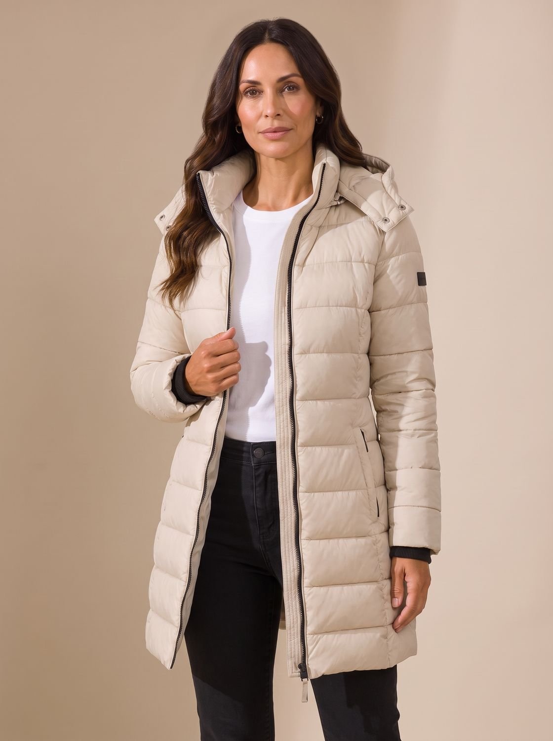 Cozy Quilted Puffer Coat for Women with Hooded Collar Long Sleeve Insulated Zip Winter Style