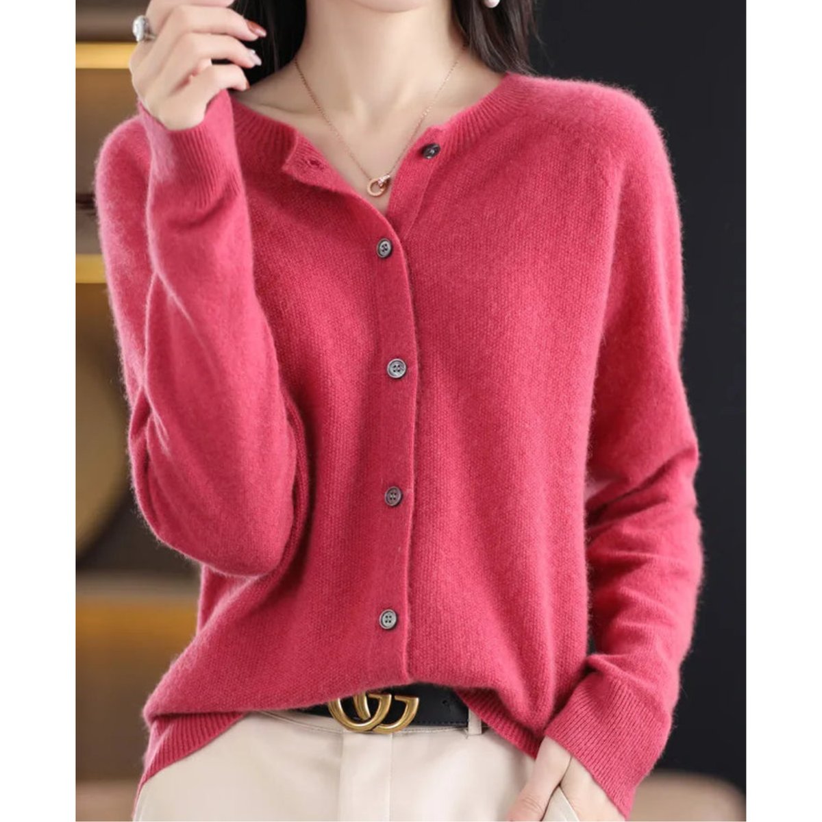 Elegant Pink Cardigan for Women with Round Neck Long Sleeve Merino Wool Button Front Style
