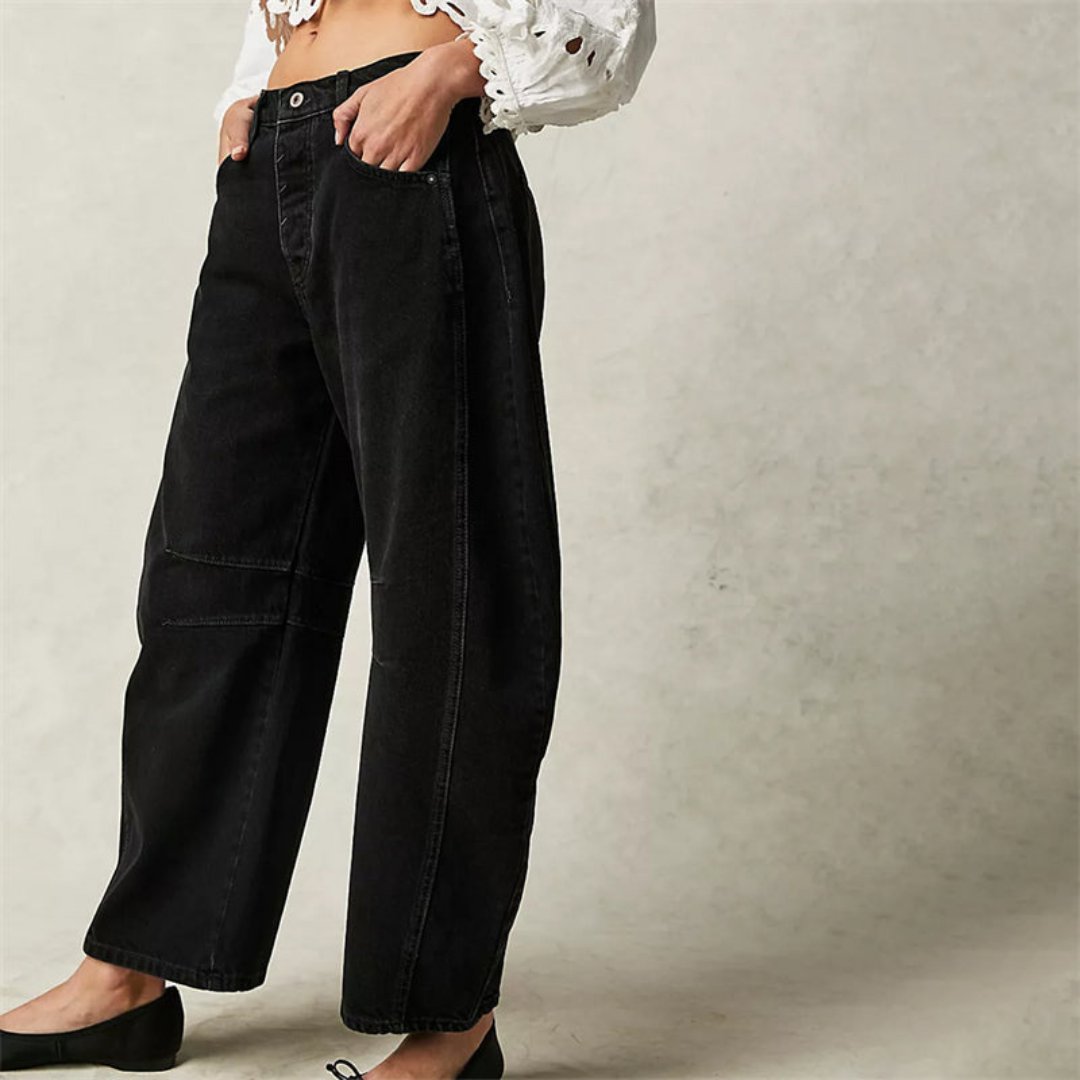 Effortless Relaxed Mom Jeans for Women in Cropped Barrel Leg Denim Style