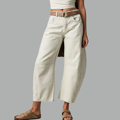 Effortless Relaxed Mom Jeans for Women in Cropped Barrel Leg Denim Style