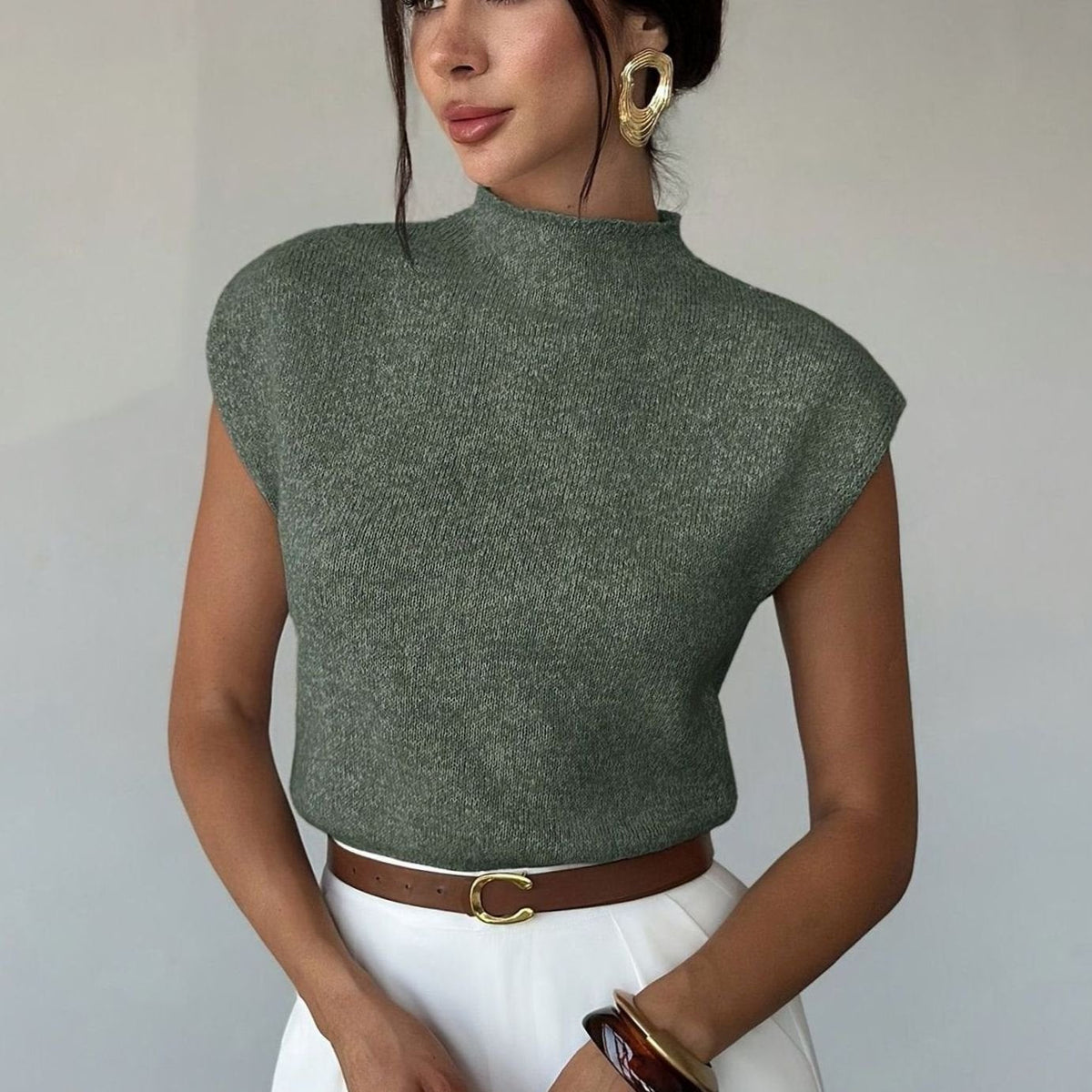 Chic Green Sweater Vest for Women with Mock Neck Cap Sleeve Knit Fitted Style