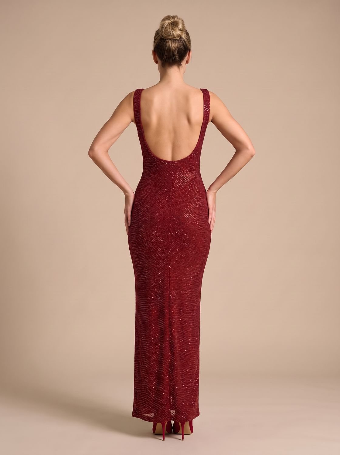 Elegant Sequin Wedding Guest Gown for Women with Square Neck Sleeveless Bodycon Floor-Length Formal Style
