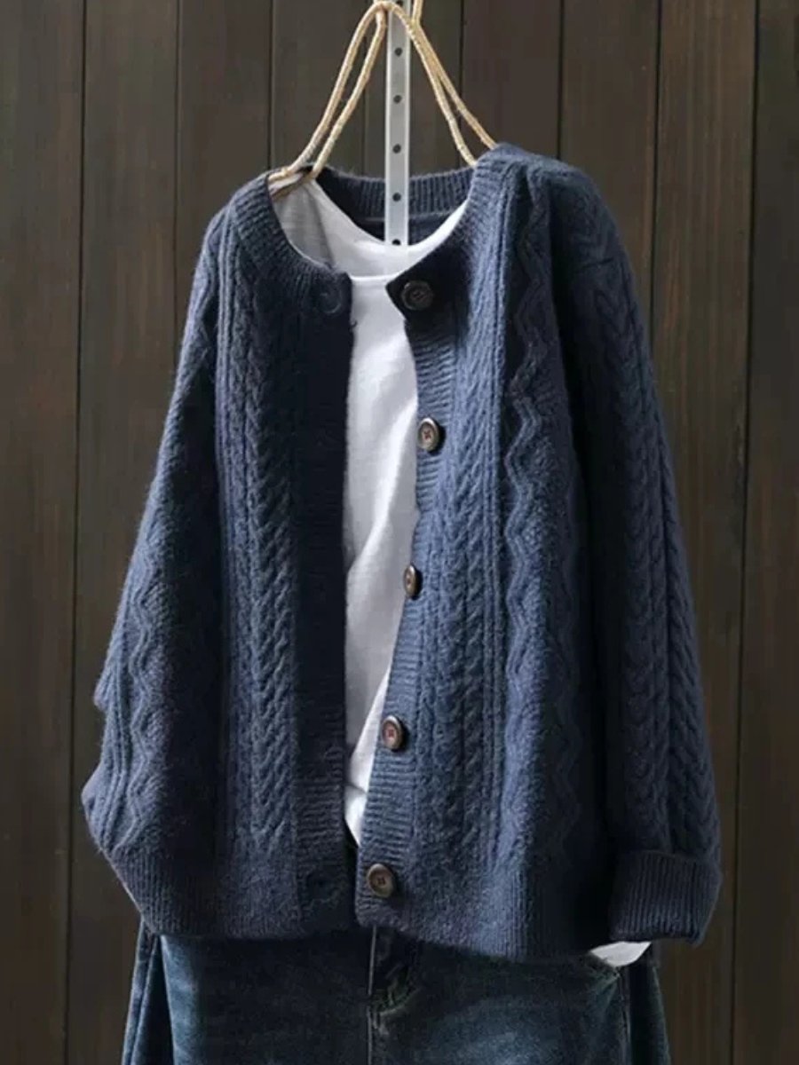 Effortless Cardigan Sweater for Women with Oversized Cable-Knit Button-Down Style