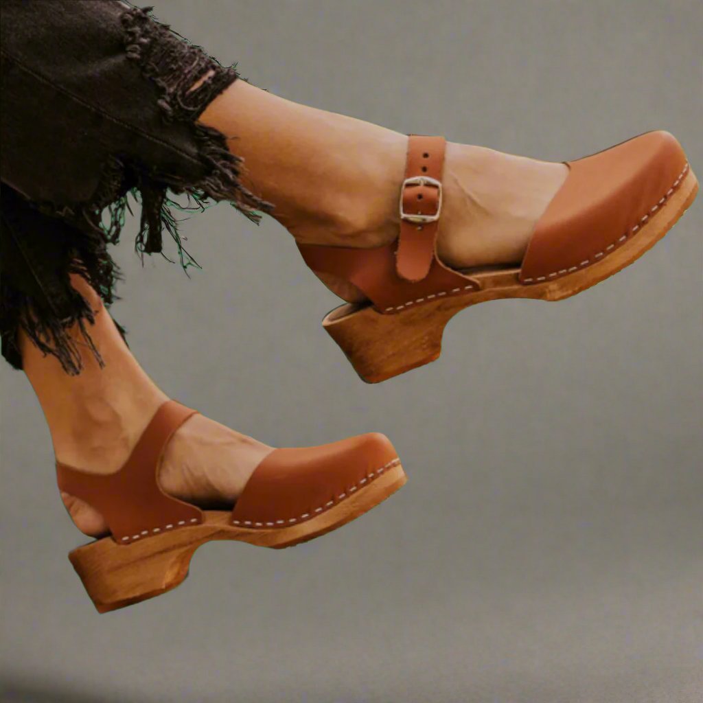 Comfortable Platform Clogs for Women with Wooden Heel Closed Toe Ankle Strap Style