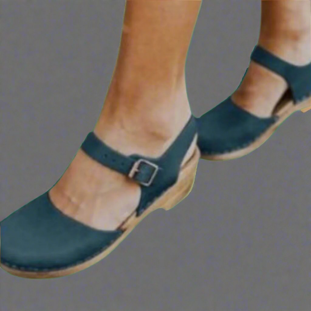 Comfortable Platform Clogs for Women with Wooden Heel Closed Toe Ankle Strap Style