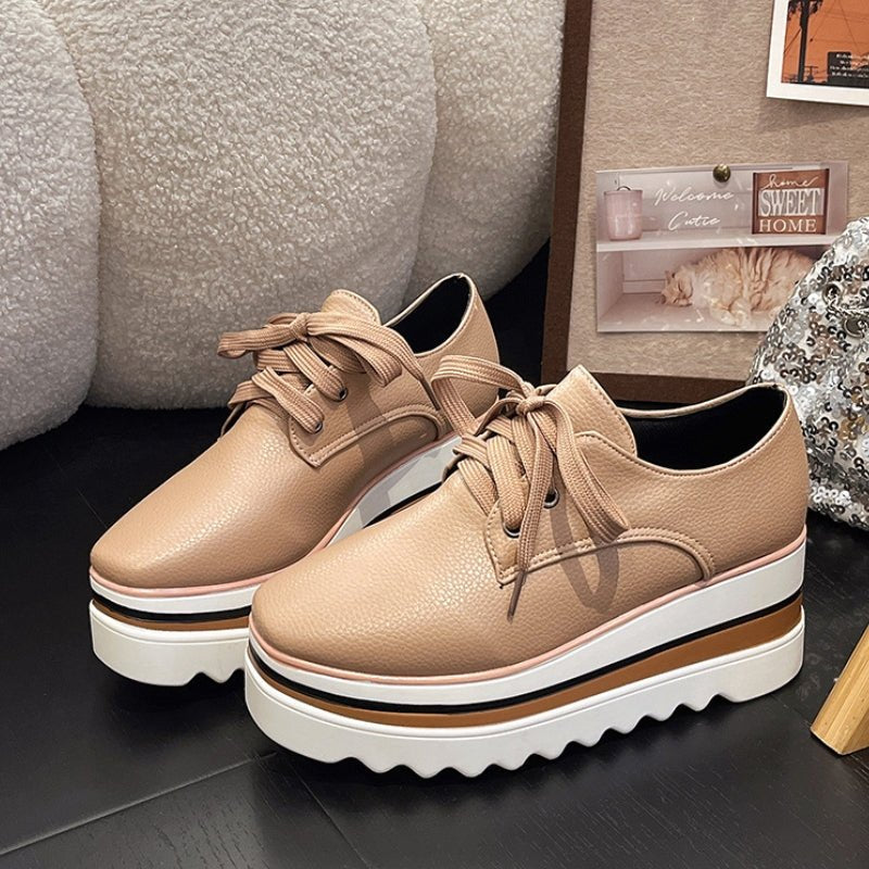 Stylish Platform Oxford Shoes for Women with Lace Up Wedge Sole