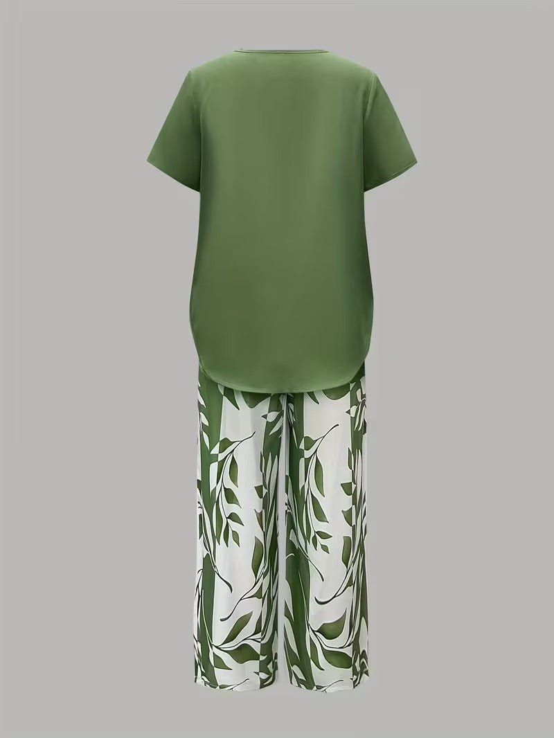 Effortless Floral Wide Leg Set for Women with V Neck Short Sleeve Relaxed Two Piece Style