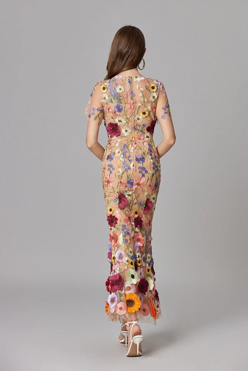 Elegant Floral Maxi Dress for Women with Round Neck Sleeveless Bodycon Formal Party Style