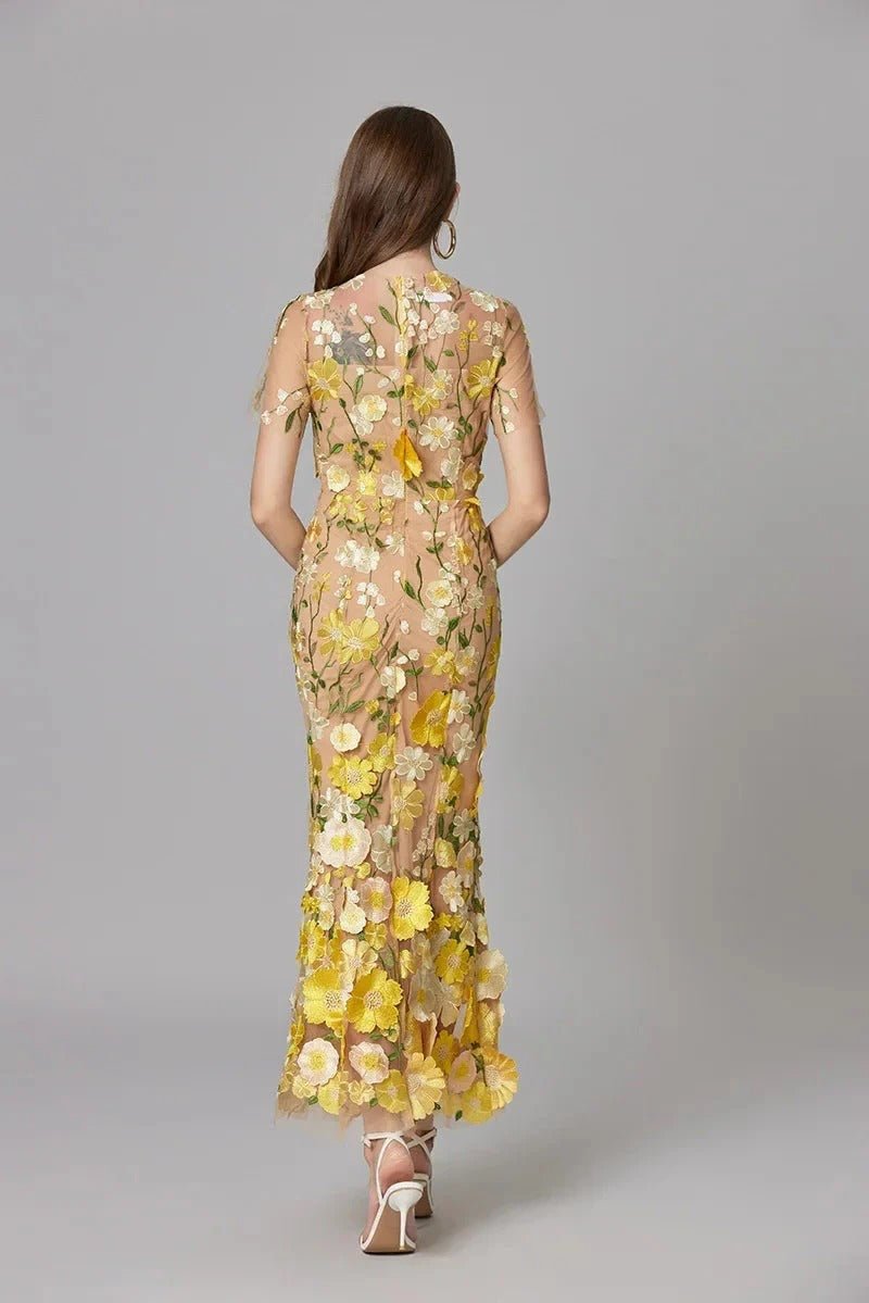 Elegant Floral Maxi Dress for Women with Round Neck Sleeveless Bodycon Formal Party Style