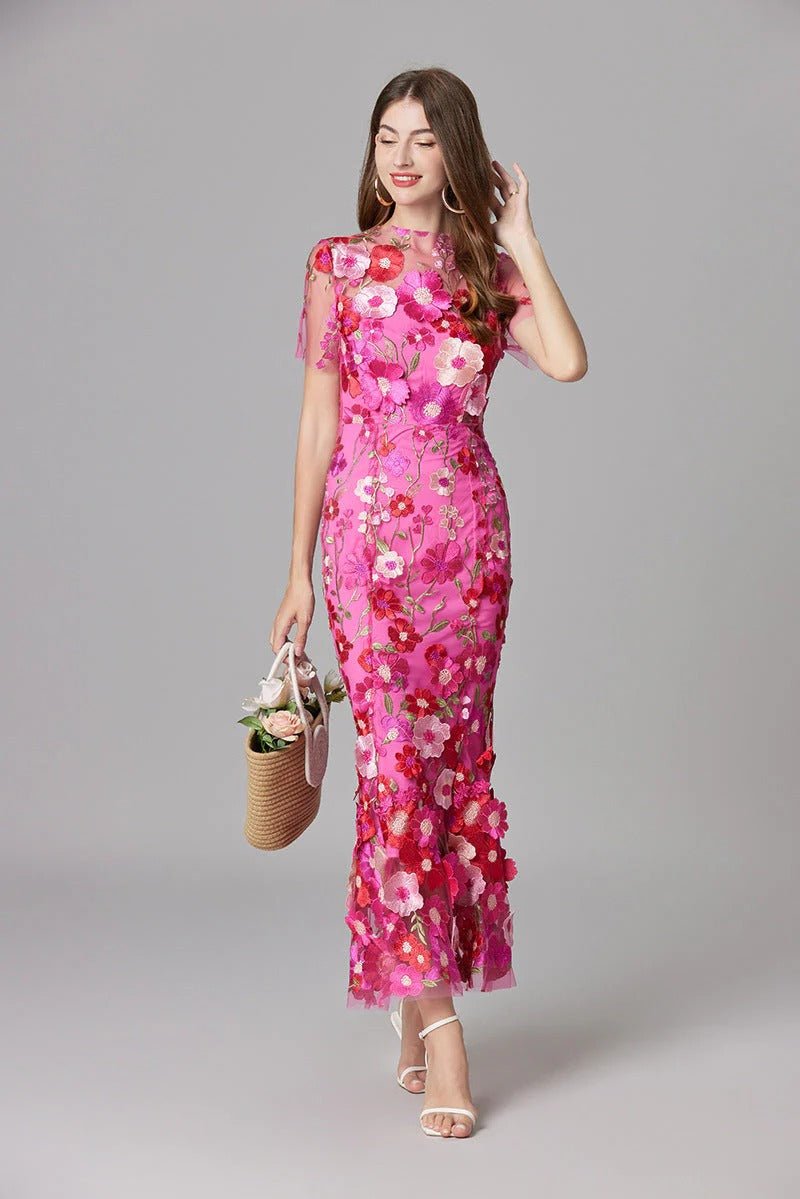 Elegant Floral Maxi Dress for Women with Round Neck Sleeveless Bodycon Formal Party Style