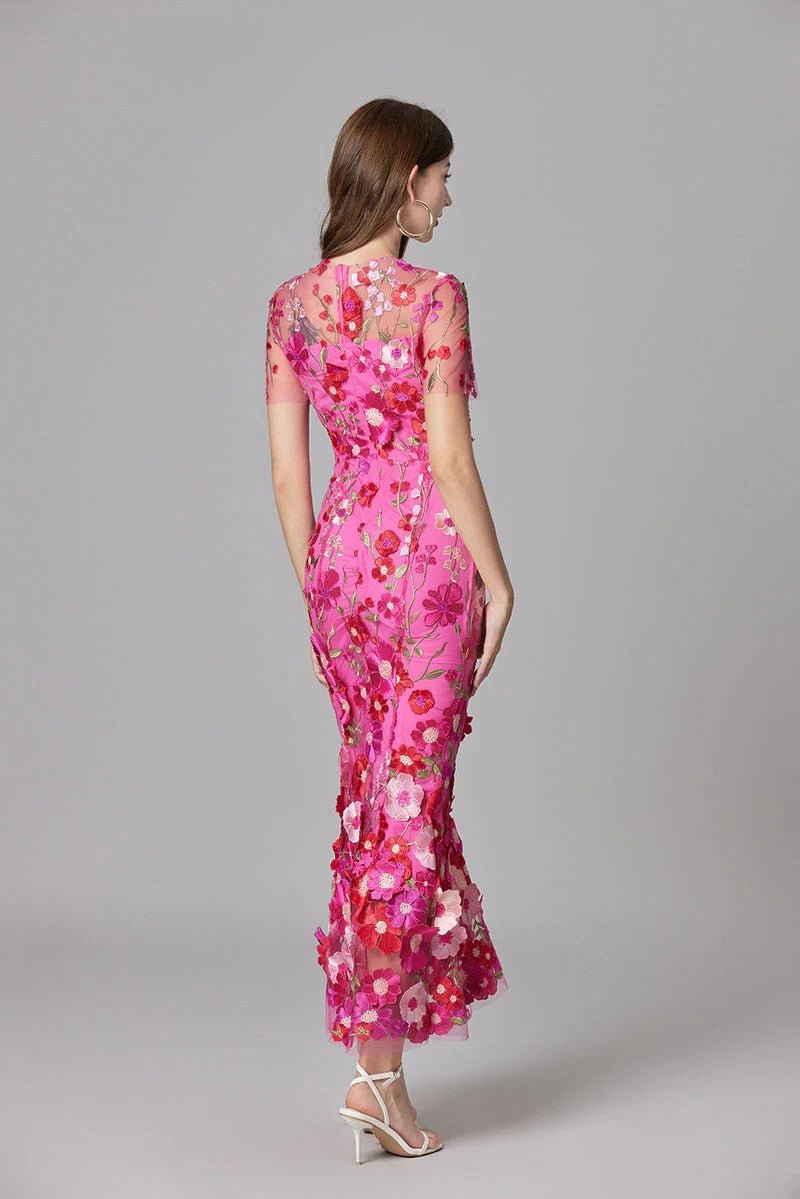 Elegant Floral Maxi Dress for Women with Round Neck Sleeveless Bodycon Formal Party Style
